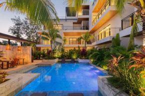Exclusive Penthouse l Private roof top with pool